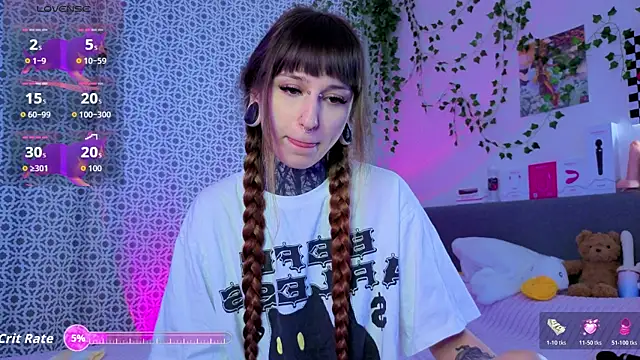 LilithPoison online show from May 2026 06:15:02 PM