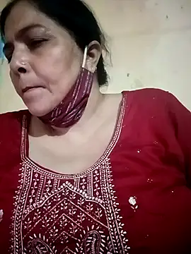 Snapshot of Love-890 chatting on October 2025 05:10:01 PM Love-890 online show from October 2025 05:10:01 PM