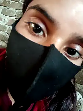 Aaisha-16 online show from December 2025 02:31:01 AM