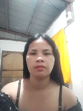 Snapshot of sweet_bella16 chatting on September 2025 08:44:01 PM sweet bella16 online show from September 2025 08:44:01 PM