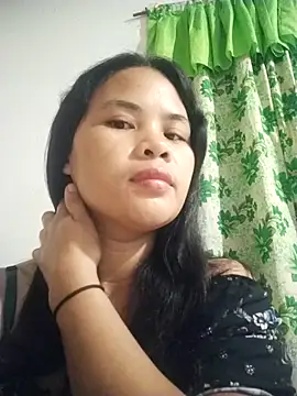 Snapshot of sweet_bella16 chatting on September 2025 03:57:01 PM sweet bella16 online show from September 2025 03:57:01 PM