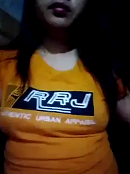 Snapshot of sweet_bella16 chatting on October 2025 02:59:02 PM sweet bella16 online show from October 2025 02:59:02 PM