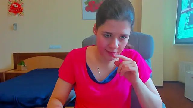 Joannia online show from October 2025 06:56:01 AM