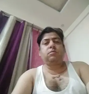 Love40777 online show from May 2026 06:37:02 PM