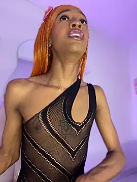 Mia royal online show from May 2026 01:27:02 PM