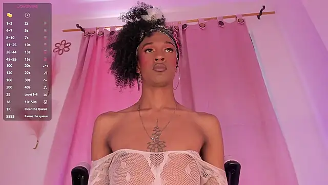 Mia royal online show from July 2026 03:38:02 PM