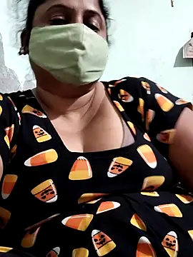Mmm143 online show from May 2026 11:26:01 AM