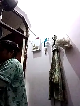 aliya-jaan71 online show from November 2025 05:28:02 AM