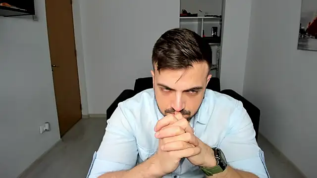 Snapshot of Jace_Thorne chatting on October 2025 05:26:02 PM Jace Thorne online show from October 2025 05:26:02 PM