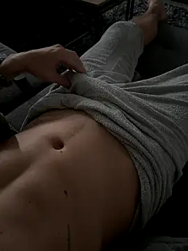 bobsex211 online show from September 2025 02:21:01 PM