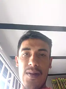 Snapshot of D13gomez chatting on July 2026 06:00:02 PM D13gomez online show from July 2026 06:00:02 PM