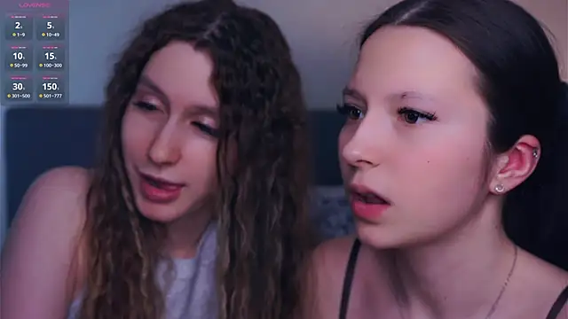 Snapshot of GabrielleLynchard chatting on April 2026 11:04:01 PM GabrielleLynchard online show from April 2026 11:04:01 PM