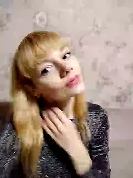 Snapshot of AliceSwan1122 chatting on September 2025 05:40:02 PM AliceSwan1122 online show from September 2025 05:40:02 PM