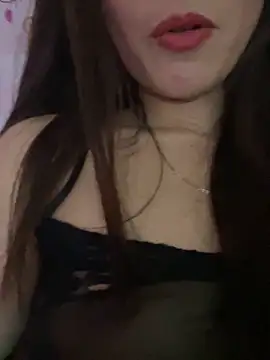 Snapshot of Moon_pusy chatting on April 2026 02:25:02 PM Moon pusy online show from April 2026 02:25:02 PM