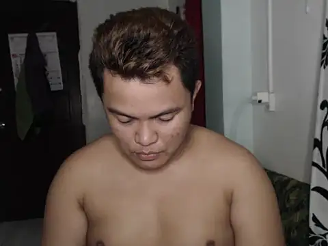 Snapshot of Gayasianzowe chatting on October 2025 01:43:02 PM Gayasianzowe online show from October 2025 01:43:02 PM