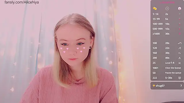 Snapshot of AliceNya_cute chatting on January 2026 07:24:02 AM AliceNya cute online show from January 2026 07:24:02 AM