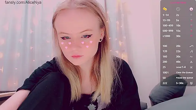 Snapshot of AliceNya_cute chatting on February 2026 05:26:01 AM AliceNya cute online show from February 2026 05:26:01 AM