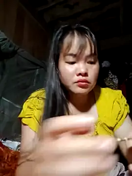 emilyzz online show from May 2026 01:49:01 PM