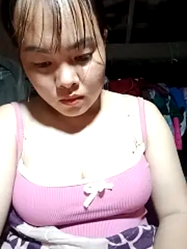 emilyzz online show from May 2026 02:47:02 PM
