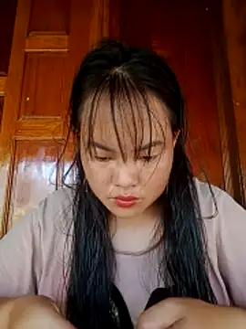 emilyzz online show from May 2026 08:00:02 AM