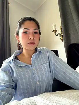 Snapshot of ZoeyJohnson chatting on November 2025 01:39:01 AM ZoeyJohnson online show from November 2025 01:39:01 AM