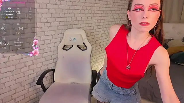 KarenSmitht online show from October 2025 03:57:02 PM