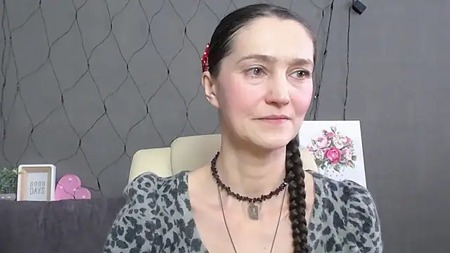 TayaFinch online show from February 2026 01:09:02 PM