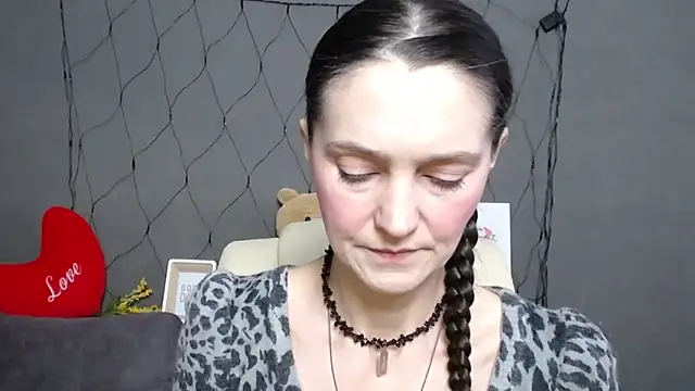 TayaFinch online show from February 2026 01:14:02 PM