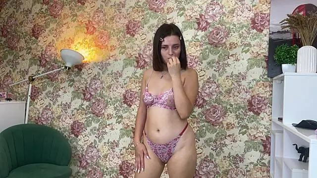 DieraHardeyy online show from July 2026 01:23:01 AM