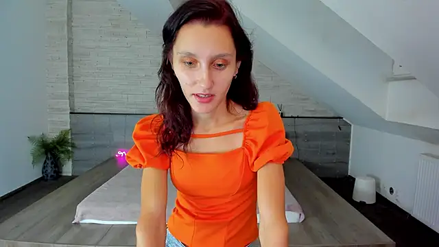 skinnystar  online show from October 2025 04:24:01 AM