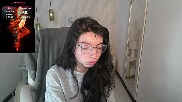 alllyson  online show from February 2026 07:43:01 PM