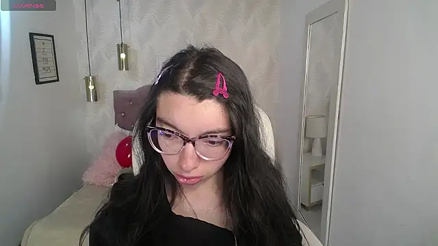 alllyson  online show from February 2026 07:43:01 PM