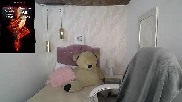 alllyson  online show from February 2026 08:07:02 PM