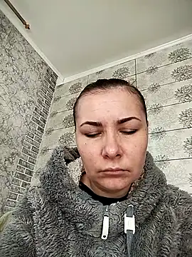 Mia24Blove online show from October 2025 09:30:01 AM