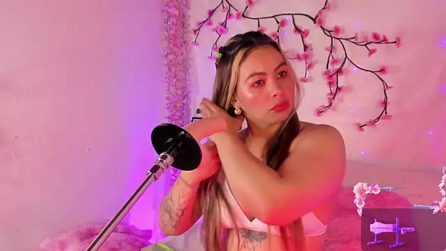 chubbyZoe online show from October 2025 10:33:01 PM