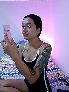 MiQeilaSweet online show from March 2026 05:16:01 PM