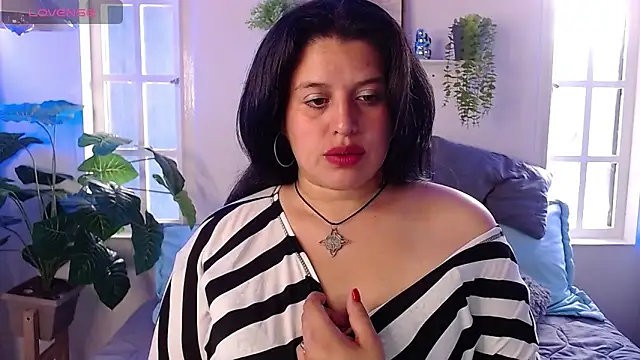 Andrea secret  online show from October 2025 04:09:02 PM