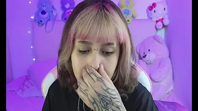 NekoWaifu online show from April 2026 01:27:02 PM