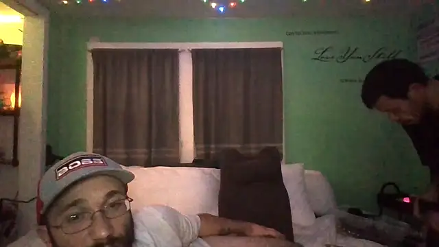 Snapshot of versatilevortex chatting on November 2025 05:38:01 AM versatilevortex online show from November 2025 05:38:01 AM