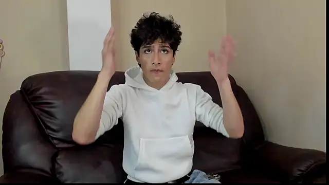 Snapshot of Xam_Collen chatting on November 2025 03:38:02 PM Xam Collen online show from November 2025 03:38:02 PM