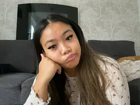 MissCherryyxox online show from September 2025 07:58:01 AM