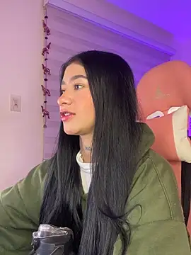 Snapshot of camila1_torres_ chatting on November 2025 02:57:02 AM camila1 torres online show from November 2025 02:57:02 AM