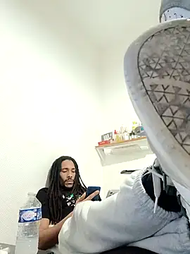 Mikaaa97 online show from December 2025 07:44:01 PM