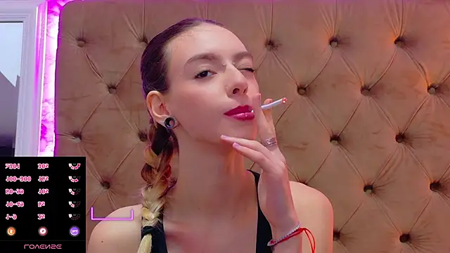 CoraVex online show from March 2026 05:02:01 AM