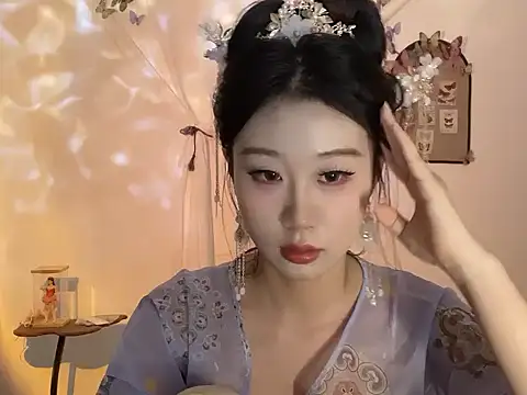 Snapshot of 1X-snake chatting on October 2025 01:19:01 PM 1X-snake online show from October 2025 01:19:01 PM