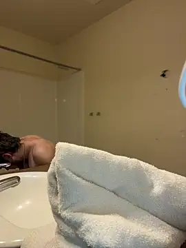 Snapshot of Matthew23Z chatting on October 2025 12:38:02 PM Matthew23Z online show from October 2025 12:38:02 PM