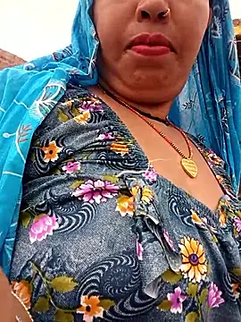 Hott locky online show from October 2025 08:42:02 AM