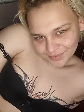 Snapshot of MargoShein chatting on November 2025 07:08:02 AM MargoShein online show from November 2025 07:08:02 AM