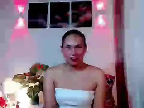 Snapshot of Your_ultimateloverxx chatting on February 2026 11:33:01 PM Your ultimateloverxx online show from February 2026 11:33:01 PM