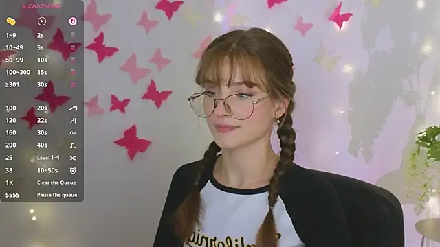 Snapshot of Katyaa_Lover chatting on October 2025 04:26:02 PM Katyaa Lover online show from October 2025 04:26:02 PM